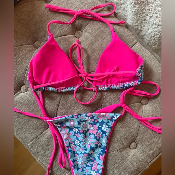 Floral Print bikini, size XS - Picture 3 of 3